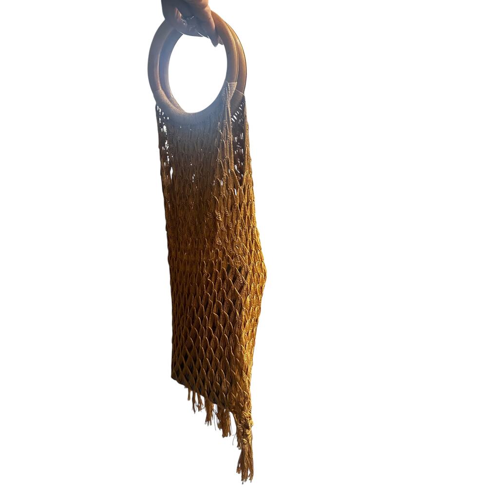Vintage Boho Macramé Handbag with Wooden Ring Handles – Handmade Knit Tote - Picture 3 of 6